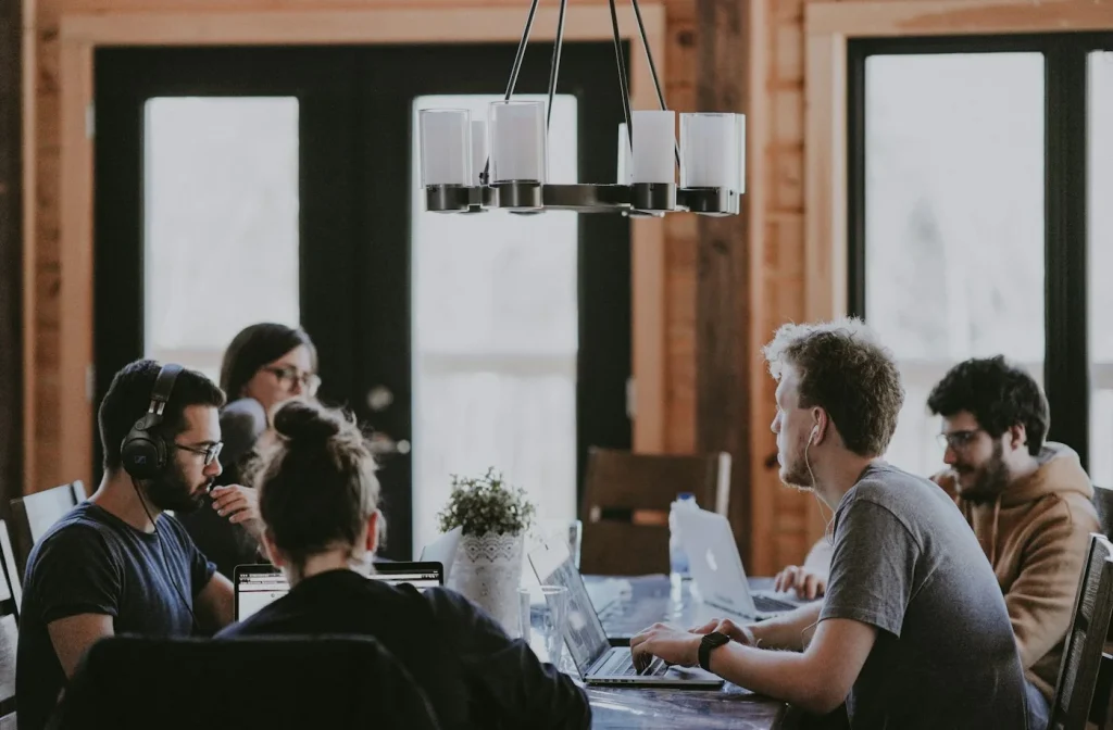 Dress code corporativo: como definir o padrão de vestimenta da sua empresa