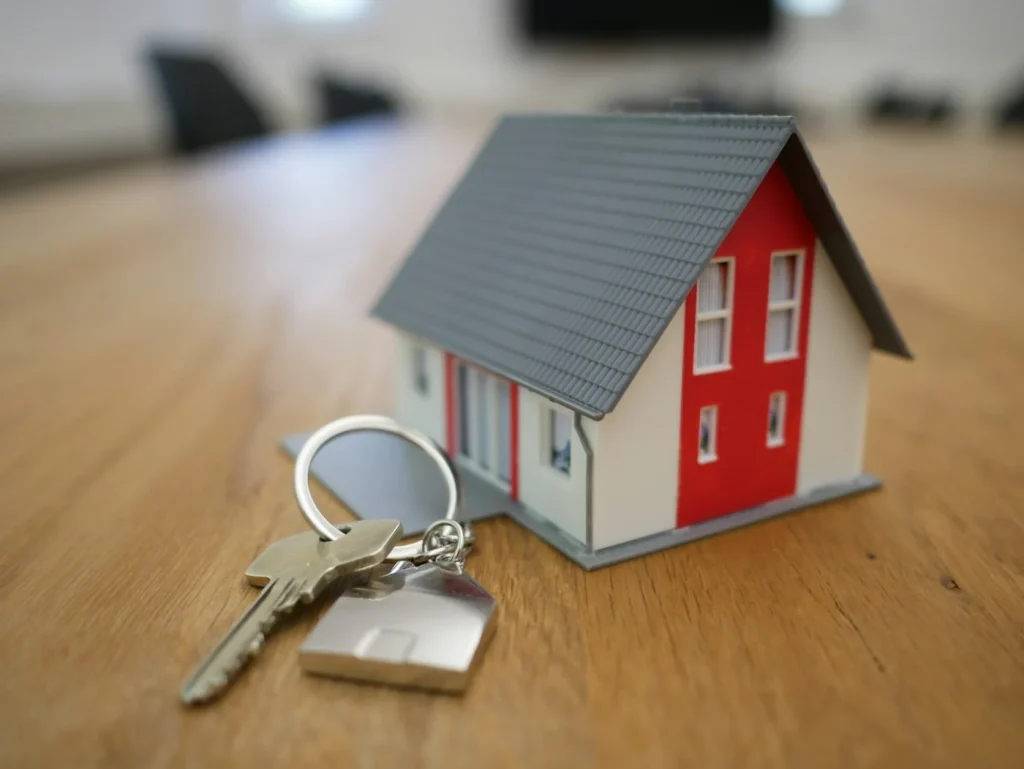 Uniforme para imobiliária: como transmitir confiança e sofisticação
